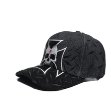 Cargar imagen en el visor de la galería, Chopper Skull - Snapback