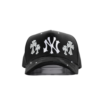 Gorra Crystal LA Cross de pana negra con cierre tipo snapback