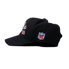 Load image into Gallery viewer, Chiefs - Black Snapback