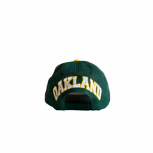 Cargar imagen en el visor de la galería, Parche de la ciudad de Oakland